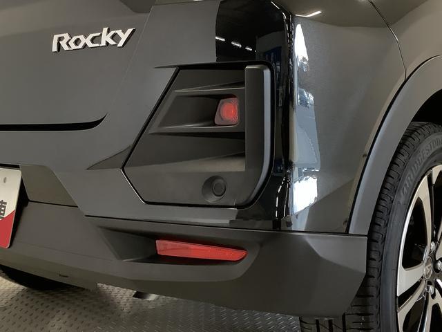 ロッキープレミアムＧ　ワンオーナー　ナビ　ＥＴＣ１年保証　１オーナー　ナビ　全周囲カメラ　ドラレコ　ＥＴＣ　アダプティブクルーズコントロール　Ｂｌｕｅｔｏｏｔｈ　前後コーナーセンサー　シートヒーター　フルセグ　ＤＶＤ　１７インチ純正アルミホイール（兵庫県）の中古車