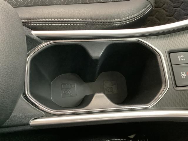 ロッキープレミアムＧ　ワンオーナー　ナビ　ＥＴＣ１年保証　１オーナー　ナビ　全周囲カメラ　ドラレコ　ＥＴＣ　アダプティブクルーズコントロール　Ｂｌｕｅｔｏｏｔｈ　前後コーナーセンサー　シートヒーター　フルセグ　ＤＶＤ　１７インチ純正アルミホイール（兵庫県）の中古車