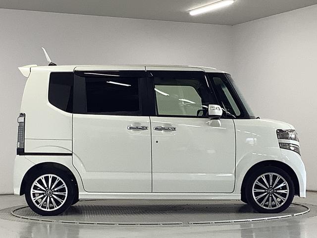 Ｎ−ＢＯＸカスタムＧ・ターボＬパッケージ　ワンオーナー　両側電動スライドドア走行無制限１年保証　両側電動スライドドア　ワンオーナー　オートクルーズコントロール　パドルシフト　ＨＩＤヘッドライト　アイドリングストップ　プッシュスタート　横滑り防止装置　１５インチアルミホイール（兵庫県）の中古車