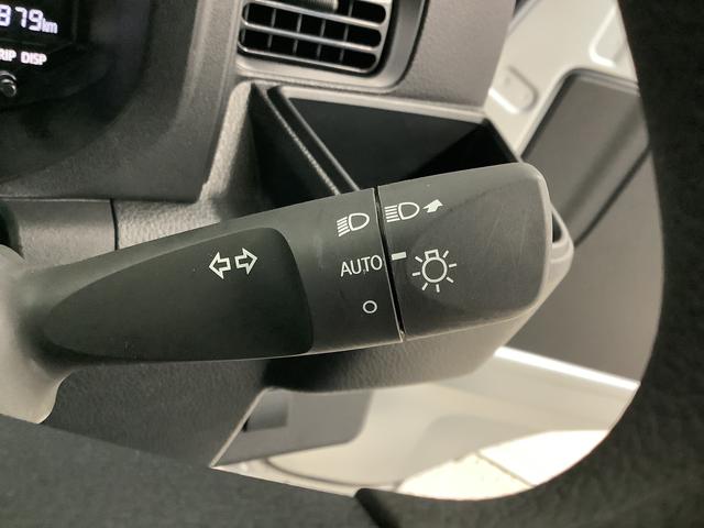 ハイゼットトラックスタンダード　ＣＶＴ　前後コーナーセンサー　横滑り防止装置走行無制限１年保証　前後コーナーセンサー　ＣＶＴ車　３方開　オートマチックハイビーム　アイドリングストップ　横滑り防止装置　オートライト　ヘッドライトレベライザー　アクセサリーソケット　ラジオ（兵庫県）の中古車