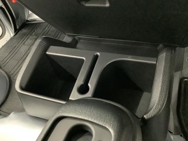 ハイゼットトラックスタンダード　ＣＶＴ　前後コーナーセンサー　横滑り防止装置走行無制限１年保証　前後コーナーセンサー　ＣＶＴ車　３方開　オートマチックハイビーム　アイドリングストップ　横滑り防止装置　オートライト　ヘッドライトレベライザー　アクセサリーソケット　ラジオ（兵庫県）の中古車