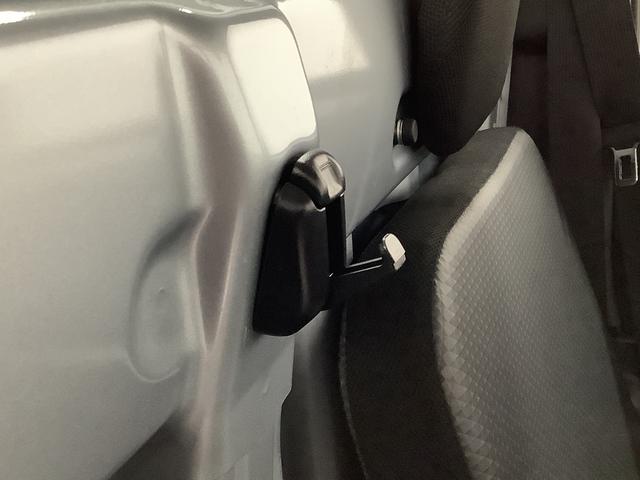 ハイゼットトラックスタンダード　ＣＶＴ　前後コーナーセンサー　横滑り防止装置走行無制限１年保証　前後コーナーセンサー　ＣＶＴ車　３方開　オートマチックハイビーム　アイドリングストップ　横滑り防止装置　オートライト　ヘッドライトレベライザー　アクセサリーソケット　ラジオ（兵庫県）の中古車