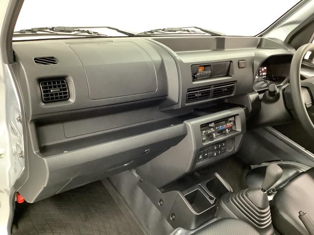 ハイゼットトラックスタンダード　４ＷＤ　ＣＶＴ　前後コーナーセンサー　ラジオ走行無制限１年保証　前後コーナーセンサー　４ＷＤ　ＣＶＴ車　３方開　オートマチックハイビーム　アイドリングストップ　横滑り防止装置　オートライト　ヘッドライトレベライザー　ラジオ　スマートアシスト（兵庫県）の中古車