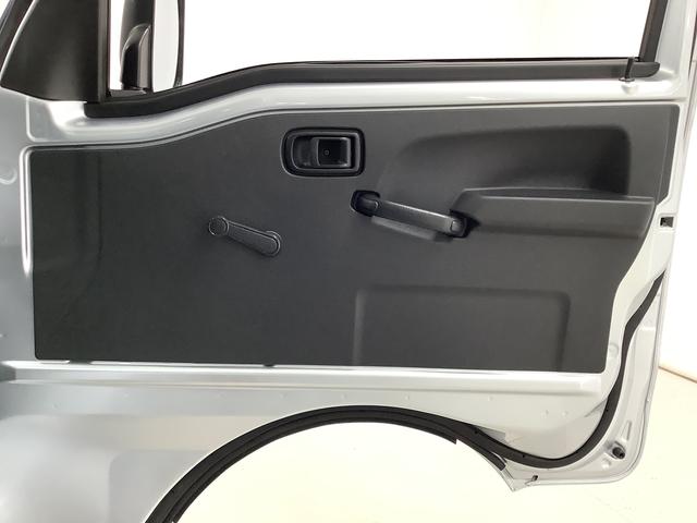 ハイゼットトラックスタンダード　４ＷＤ　ＣＶＴ　前後コーナーセンサー　ラジオ走行無制限１年保証　前後コーナーセンサー　４ＷＤ　ＣＶＴ車　３方開　オートマチックハイビーム　アイドリングストップ　横滑り防止装置　オートライト　ヘッドライトレベライザー　ラジオ　スマートアシスト（兵庫県）の中古車