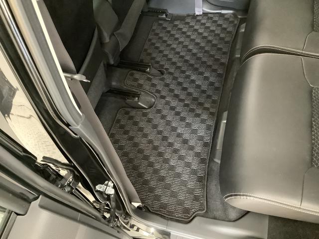 ムーヴカスタム RS ハイパーリミテッドSAIII シートヒーター走行無制限1年保証 運転席シートヒーター ターボ オートマチックハイビーム LEDヘッドライト アイドリングストップ プッシュスタート 横滑り防止装置 オートエアコン 15インチ純正アルミホイール(兵庫県)の中古車