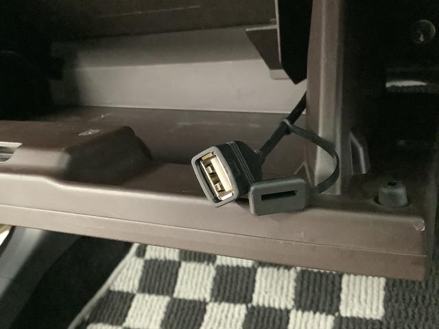 コペンエクスプレイ ターボ CVT ナビ ETC シートヒーター1年保証 ナビTV Bluetooth ETC CVT車 シートヒーター DVD USB接続 LEDヘッドライト プッシュスタート 横滑り防止装置 オートエアコン 16インチ純正アルミホイール(兵庫県)の中古車