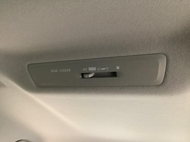 ヴォクシーＺＳ　煌II　４ＷＤ　ナビ　ＥＴＣ　バックカメラ　両側電動１年保証　４ＷＤ　ナビＴＶ　バックカメラ　ＥＴＣ　両側電動スライドドア　Ｂｌｕｅｔｏｏｔｈ　ＬＥＤヘッドライト　プッシュスタート　横滑り防止装置　３列シート　８人乗り　１６インチアルミホイール（兵庫県）の中古車