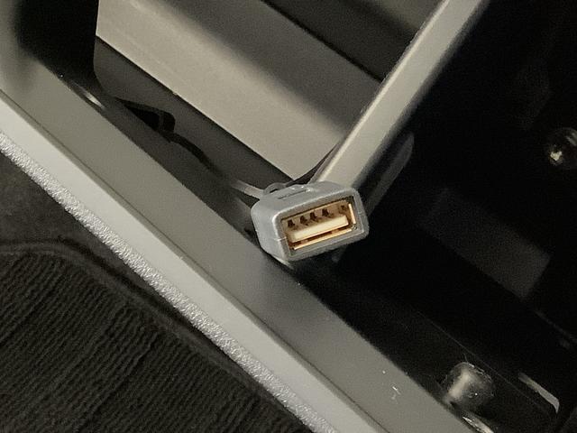 ムーヴキャンバスXリミテッドメイクアップ SAIII ナビ ETC 両側電動1年保証 ナビTV ETC バックカメラ 両側電動スライドドア Bluetooth オートマチックハイビーム CD/DVD再生 USB接続 ツートンカラー オートライト(兵庫県)の中古車