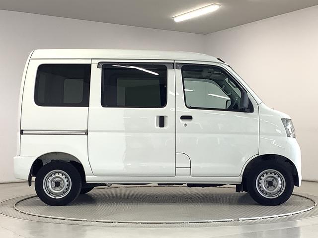 ハイゼットカーゴＤＸ　ＡＴ車　ＣＤオーディオ　ＥＴＣ　両側スライドドア走行無制限１年保証　ＡＴ　ＣＤオーディオ　ＥＴＣ　ＵＳＢ接続　両側スライドドア　ドアバイザー　ヘッドライトレベライザー　シガーソケット　マニュアルエアコン　パワーウィンドウ　パワーステアリング（兵庫県）の中古車