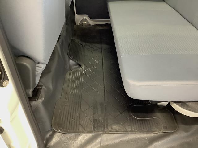 ハイゼットカーゴＤＸ　ＡＴ車　ＣＤオーディオ　ＥＴＣ　両側スライドドア走行無制限１年保証　ＡＴ　ＣＤオーディオ　ＥＴＣ　ＵＳＢ接続　両側スライドドア　ドアバイザー　ヘッドライトレベライザー　シガーソケット　マニュアルエアコン　パワーウィンドウ　パワーステアリング（兵庫県）の中古車