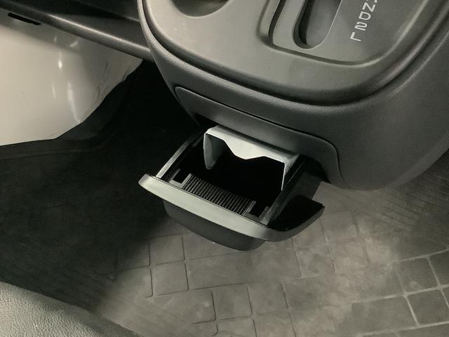 ハイゼットカーゴＤＸ　ＡＴ車　ＣＤオーディオ　ＥＴＣ　両側スライドドア走行無制限１年保証　ＡＴ　ＣＤオーディオ　ＥＴＣ　ＵＳＢ接続　両側スライドドア　ドアバイザー　ヘッドライトレベライザー　シガーソケット　マニュアルエアコン　パワーウィンドウ　パワーステアリング（兵庫県）の中古車