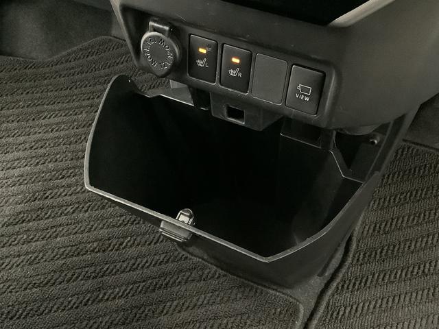 トールカスタムG リミテッドII SAIII 両側電動 クルコン1年保証 両側電動スライドドア クルコン コーナーセンサー 前席シートヒーター 14インチ純正アルミホイール オートマチックハイビーム LEDヘッドライト 衝突軽減ブレーキ 横滑り防止装置(兵庫県)の中古車