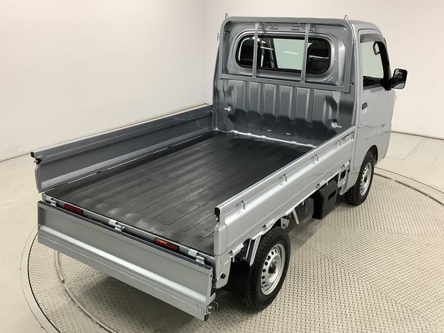 ハイゼットトラックスタンダード 4WD CVT 前後コーナーセンサー ラジオ走行無制限1年保証 前後コーナーセンサー 4WD CVT車 3方開 荷台マット アイドリングストップ 横滑り防止装置 オートライト ヘッドライトレベライザー アクセサリーソケット スペアタイヤ(兵庫県)の中古車