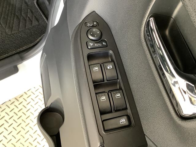 タントカスタムＲＳ　ターボ　ワンオーナー　ナビＴＶ　バックカメラ１年保証　ワンオーナー　ナビＴＶ　ＥＴＣ　ドラレコ　バックカメラ　両側電動スライドドア　前後コーナーセンサー　前席シートヒーター　ＤＶＤ　ＵＳＢ接続　Ｂｌｕｅｔｏｏｔｈ　１５インチ純正アルミホイール（兵庫県）の中古車