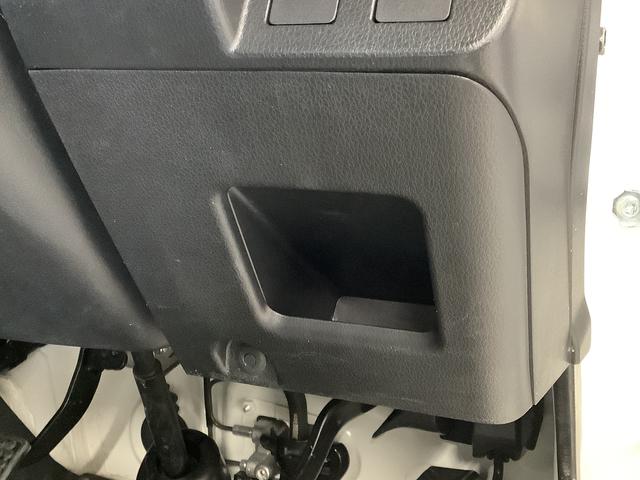 ハイゼットトラックスタンダード　４ＷＤ　５ＭＴ　３方開　ドアバイザー　ラジオ走行無制限１年保証　４ＷＤ　ＭＴ　ラジオ　３方開　ドアバイザー　ヘッドライトレベライザー　アクセサリーソケット　マニュアルエアコン　スペアタイヤ　パッテリーカバー　マッドガード　パワーステアリング（兵庫県）の中古車