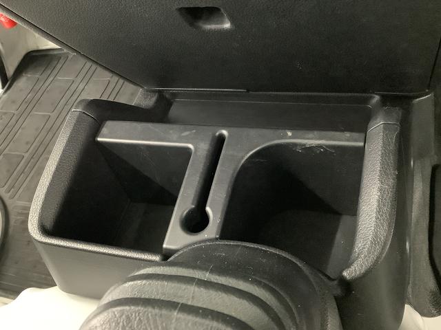 ハイゼットトラックスタンダード　４ＷＤ　５ＭＴ　３方開　ドアバイザー　ラジオ走行無制限１年保証　４ＷＤ　ＭＴ　ラジオ　３方開　ドアバイザー　ヘッドライトレベライザー　アクセサリーソケット　マニュアルエアコン　スペアタイヤ　パッテリーカバー　マッドガード　パワーステアリング（兵庫県）の中古車