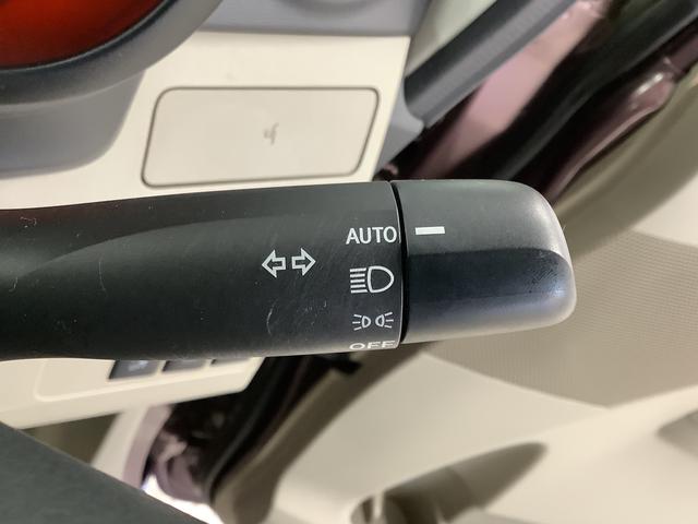 ムーヴX SA CDオーディオ 横滑り防止装置 オートエアコン走行無制限1年保証 アイドリングストップ CDオーディオ プッシュスタート 横滑り防止装置 オートライト オートエアコン ドアバイザー ヘッドライトレベライザー 14インチ純正アルミホイール(兵庫県)の中古車