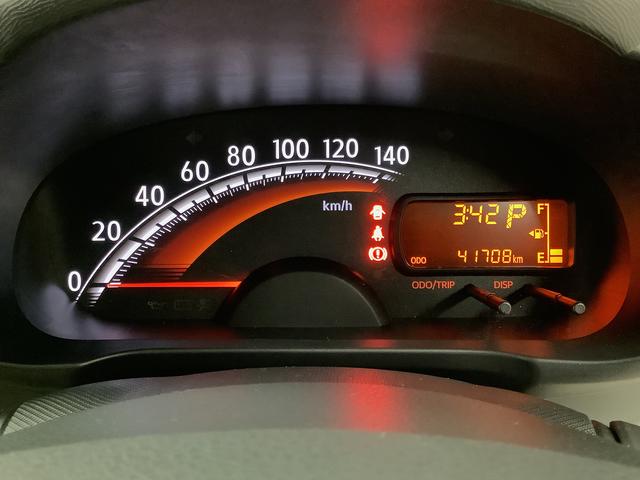 ムーヴX SA CDオーディオ 横滑り防止装置 オートエアコン走行無制限1年保証 アイドリングストップ CDオーディオ プッシュスタート 横滑り防止装置 オートライト オートエアコン ドアバイザー ヘッドライトレベライザー 14インチ純正アルミホイール(兵庫県)の中古車