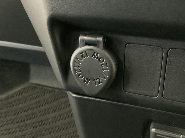 トールカスタムＧ　クルコン　両側電動スライド　コーナーセンサー走行無制限１年保証　両側電動スライドドア　アダプティブクルーズコントロール　前後コーナーセンサー　オートマチックハイビーム　ＬＥＤヘッドライト　オートブレーキホールド　１４インチ純正アルミホイール（兵庫県）の中古車