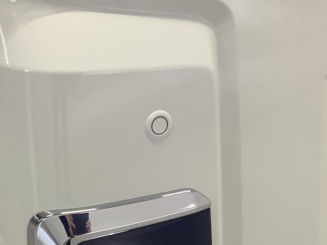 ハイゼットカーゴクルーズターボ CVT 1オーナー ETC コーナーセンサー走行無制限1年保証 ワンオーナー ETC CVT車 前後コーナーセンサー オートマチックハイビーム LEDヘッドライト アイドリングストップ プッシュスタート 横滑り防止装置 オートライト(兵庫県)の中古車