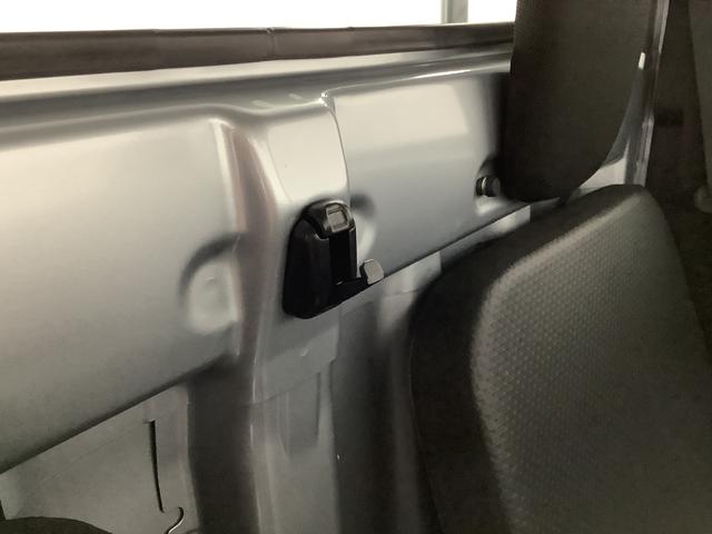 ハイゼットトラックスタンダード 4WD CVT 前後コーナーセンサー ラジオ走行無制限1年保証 前後コーナーセンサー 4WD CVT車 3方開 ゲートプロテクター アイドリングストップ 横滑り防止装置 オートライト ヘッドライトレベライザー アクセサリーソケット ラジオ(兵庫県)の中古車