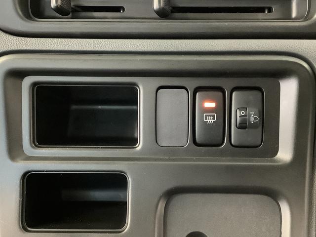 ハイゼットカーゴスペシャル　ＡＴ　ナビＴＶ　ＵＳＢ接続　両側スライドドア走行無制限１年保証　ナビＴＶ　ＵＳＢ接続　ＡＴ車　両側スライドドア　ドアバイザー　ヘッドライトレベライザー　シガーソケット　マニュアルエアコン　パワーステアリング　衝突安全ボディ　助手席エアバック（兵庫県）の中古車