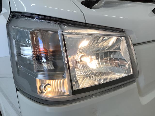 ハイゼットトラックスタンダード　５ＭＴ　前後コーナーセンサー　横滑り防止装置走行無制限１年保証　前後コーナーセンサー　ＭＴ車　３方開　オートマチックハイビーム　アイドリングストップ　横滑り防止装置　オートライト　ヘッドライトレベライザー　アクセサリーソケット　ラジオ（兵庫県）の中古車