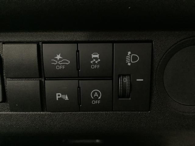 ハイゼットトラックスタンダード 4WD CVT コーナーセンサー 荷台マット走行無制限1年保証 前後コーナーセンサー 4WD CVT車 3方開 荷台マット オートマチックハイビーム アイドリングストップ 横滑り防止装置 オートライト ヘッドライトレベライザー ラジオ(兵庫県)の中古車