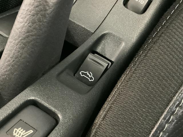 コペンローブ ターボ CVT ナビTV ETC バックカメラ1年保証 ナビTV ETC バックカメラ CVT車 シートヒーター DVD LEDヘッドライト アイドリングストップ プッシュスタート 横滑り防止装置 オートエアコン 16インチ純正アルミホイール(兵庫県)の中古車