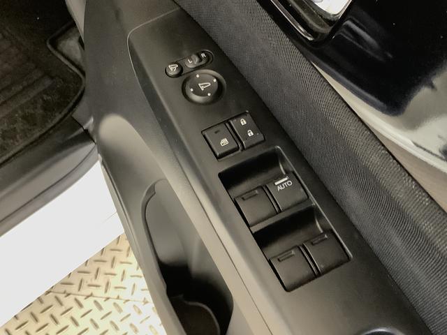 N−BOXカスタムG・Lパッケージ 1オーナー ナビTV ETC バックカメラ1年保証 ワンオーナー ナビTV ETC バックカメラ 片側電動スライドドア Bluetooth HIDヘッドライト アイドリングストップ プッシュスタート 横滑り防止装置 14インチアルミホイール(兵庫県)の中古車