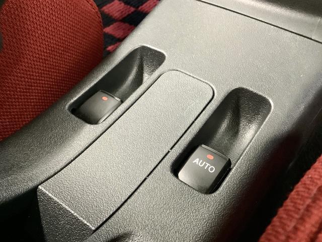 コペンローブ ターボ 5MT ワンオーナー ナビTV バックカメラ1年保証 ワンオーナー ナビTV ETC MT車 シートヒーター DVD USB Bluetooth LEDヘッドライト プッシュスタート 横滑り防止装置 オートエアコン 16インチ純正アルミホイール(兵庫県)の中古車