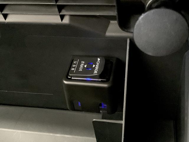 コペンローブ ターボ 5MT ワンオーナー ナビTV バックカメラ1年保証 ワンオーナー ナビTV ETC MT車 シートヒーター DVD USB Bluetooth LEDヘッドライト プッシュスタート 横滑り防止装置 オートエアコン 16インチ純正アルミホイール(兵庫県)の中古車