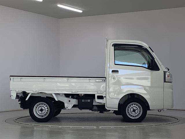 ハイゼットトラックスタンダード　５ＭＴ　バックソナー　ＬＥＤヘッドライト走行無制限１年保証　バックソナー　ＭＴ車　３方開　ゲートプロテクター　ＬＥＤヘッドライト　横滑り防止装置　オートライト　ドアバイザー　ヘッドライトレベライザー　マニュアルエアコン　スマートアシスト（兵庫県）の中古車