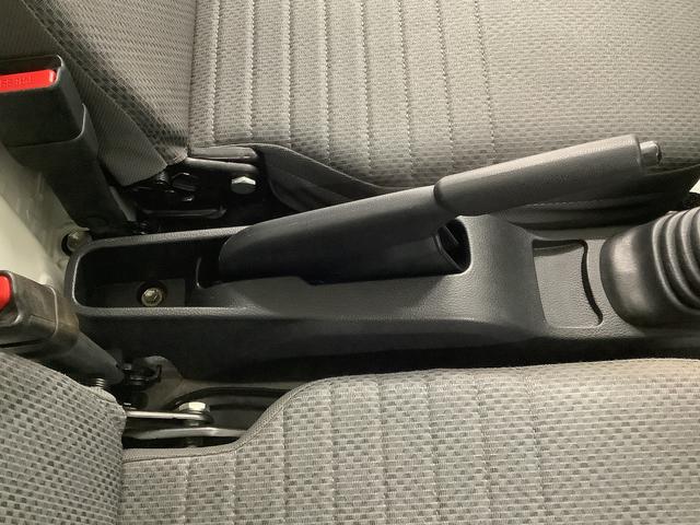 ハイゼットトラックスタンダード　５ＭＴ　バックソナー　ＬＥＤヘッドライト走行無制限１年保証　バックソナー　ＭＴ車　３方開　ゲートプロテクター　ＬＥＤヘッドライト　横滑り防止装置　オートライト　ドアバイザー　ヘッドライトレベライザー　マニュアルエアコン　スマートアシスト（兵庫県）の中古車