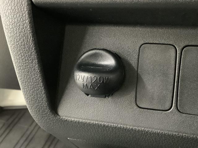 ハイゼットトラックスタンダード　５ＭＴ　バックソナー　ＬＥＤヘッドライト走行無制限１年保証　バックソナー　ＭＴ車　３方開　ゲートプロテクター　ＬＥＤヘッドライト　横滑り防止装置　オートライト　ドアバイザー　ヘッドライトレベライザー　マニュアルエアコン　スマートアシスト（兵庫県）の中古車