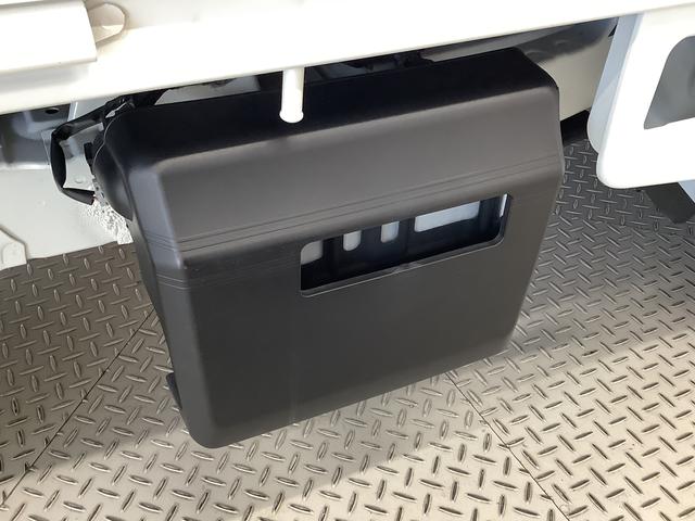 ハイゼットトラックスタンダード　５ＭＴ　バックソナー　ＬＥＤヘッドライト走行無制限１年保証　バックソナー　ＭＴ車　３方開　ゲートプロテクター　ＬＥＤヘッドライト　横滑り防止装置　オートライト　ドアバイザー　ヘッドライトレベライザー　マニュアルエアコン　スマートアシスト（兵庫県）の中古車