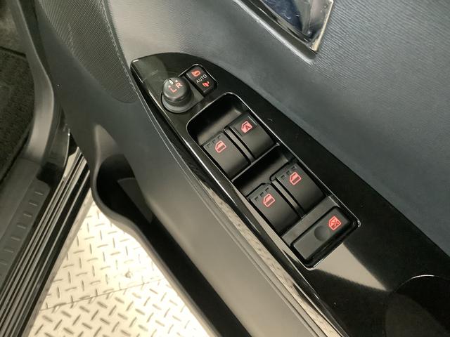 タントカスタムＲＳ　トップエディションＳＡII　ターボ　４ＷＤ１年保証　４ＷＤ　ワンオーナー　ナビＴＶ　ＥＴＣ　バックカメラ　両側電動スライドドア　ＤＶＤ　ＵＳＢ接続　Ｂｌｕｅｔｏｏｔｈ　ＬＥＤヘッドライト　アイドリングストップ　１５インチ純正アルミホイール（兵庫県）の中古車