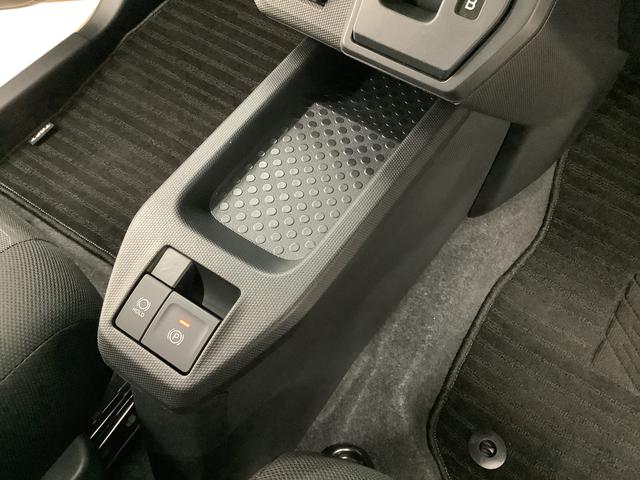 タフトＸ　４ＷＤ　前後コーナーセンサー　オートブレーキホールド走行無制限１年保証　前後コーナーセンサー　４ＷＤ　オートマチックハイビーム　ＬＥＤヘッドライト　アイドリングストップ　オートブレーキホールド　プッシュスタート　横滑り防止装置　スカイフィールトップ（兵庫県）の中古車