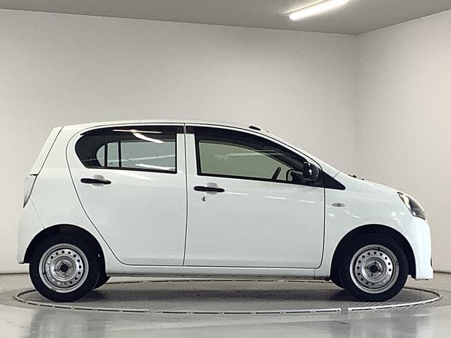 ミライースＤ　アイドリングストップ　禁煙車　デジタルメーター走行無制限１年保証　禁煙車　ドアバイザー　アイドリングストップ　ヘッドライトレベライザー　アクセサリーソケット　インパネシフト　デジタルメーター　マニュアルエアコン　インフォメーションディスプレイ（兵庫県）の中古車