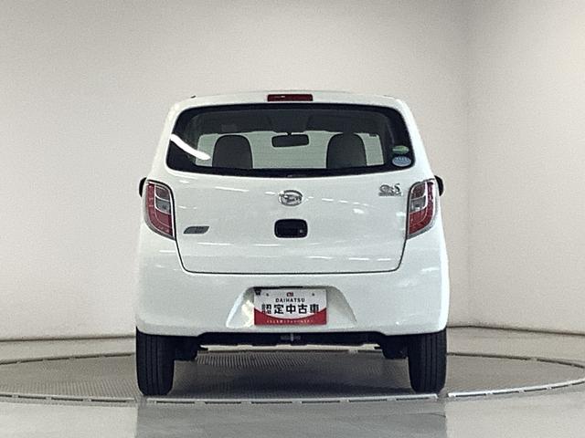 ミライースＤ　アイドリングストップ　禁煙車　デジタルメーター走行無制限１年保証　禁煙車　ドアバイザー　アイドリングストップ　ヘッドライトレベライザー　アクセサリーソケット　インパネシフト　デジタルメーター　マニュアルエアコン　インフォメーションディスプレイ（兵庫県）の中古車