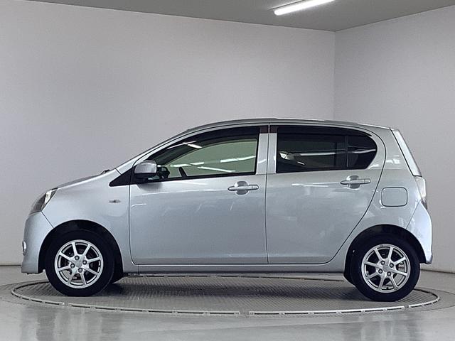 ミライースＸ　メモリアルエディション　ＣＤ　キーレス　電動格納ミラー走行無制限１年保証　アイドリングストップ　ＣＤオーディオ　キーレスエントリー　ドアバイザー　ヘッドライトレベライザー　電動格納ドアミラー　アクセサリーソケット　１４インチ純正アルミホイール（兵庫県）の中古車