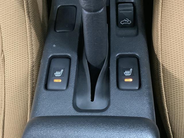 コペンセロ　ターボ　ＣＶＴ　ナビＴＶ　ＵＳＢ　ＥＴＣ　バックカメラ１年保証　ナビＴＶ　ＥＴＣ　バックカメラ　ＣＶＴ車　シートヒーター　ＵＳＢ　Ｂｌｕｅｔｏｏｔｈ　ＬＥＤヘッドライト　プッシュスタート　横滑り防止装置　オートエアコン　１６インチ純正アルミホイール（兵庫県）の中古車