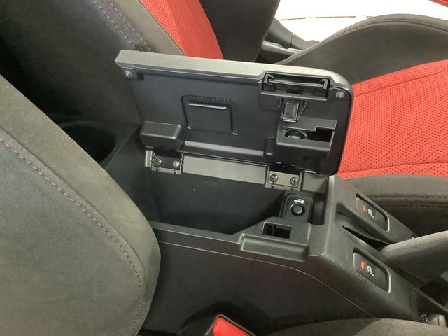 コペンセロ　Ｓ　ターボ　ＣＶＴ車　１オーナー　レカロ　パドルシフト走行無制限１年保証　ＣＶＴ　ワンオーナー　パドルシフト　シートヒーター　ＬＥＤヘッドライト　プッシュスタート　横滑り防止装置　レカロシート　ビルシュタイン　ＭＯＭＯステ　１６インチ純正アルミホイール（兵庫県）の中古車