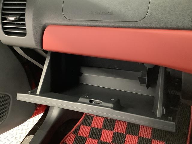 コペンセロ　Ｓ　ターボ　ＣＶＴ車　１オーナー　レカロ　パドルシフト走行無制限１年保証　ＣＶＴ　ワンオーナー　パドルシフト　シートヒーター　ＬＥＤヘッドライト　プッシュスタート　横滑り防止装置　レカロシート　ビルシュタイン　ＭＯＭＯステ　１６インチ純正アルミホイール（兵庫県）の中古車