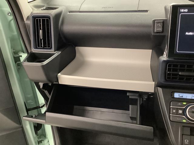 タントＸ　９インチディスプレイオーディオ　バックカメラ　片側電動１年保証　９インチディスプレイオーディオ　バックカメラ　片側電動スライドドア　前後コーナーセンサー　前席シートヒーター　ＵＳＢ　ＨＤＭＩ　Ｂｌｕｅｔｏｏｔｈ　オートブレーキホールド　スマートキー（兵庫県）の中古車