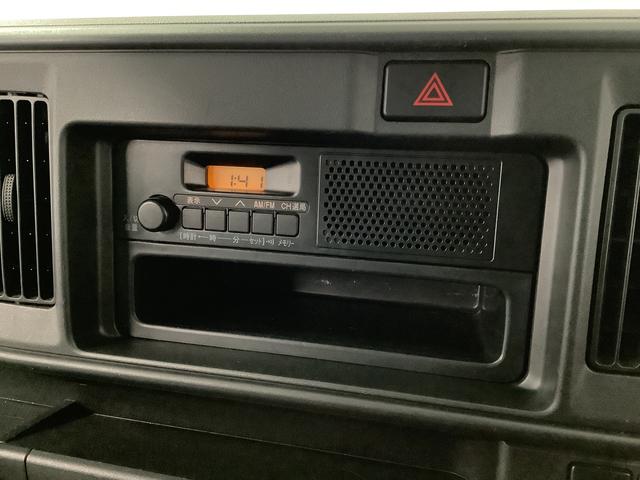 ハイゼットカーゴデラックスＳＡIII　４ＷＤ　ＡＴ　ＥＴＣ　コーナーセンサー走行無制限１年保証　リアコーナーセンサー　４ＷＤ　ＡＴ車　ＥＴＣ　オートマチックハイビーム　ＬＥＤヘッドライト　アイドリングストップ　横滑り防止装置　ヘッドライトレベライザー　ラジオ　両側スライドドア（兵庫県）の中古車