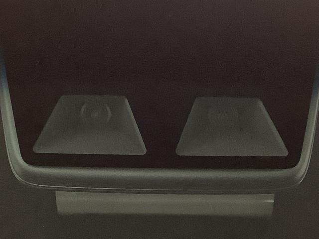 ハイゼットカーゴデラックスＳＡIII　４ＷＤ　ＡＴ　ＥＴＣ　コーナーセンサー走行無制限１年保証　リアコーナーセンサー　４ＷＤ　ＡＴ車　ＥＴＣ　オートマチックハイビーム　ＬＥＤヘッドライト　アイドリングストップ　横滑り防止装置　ヘッドライトレベライザー　ラジオ　両側スライドドア（兵庫県）の中古車