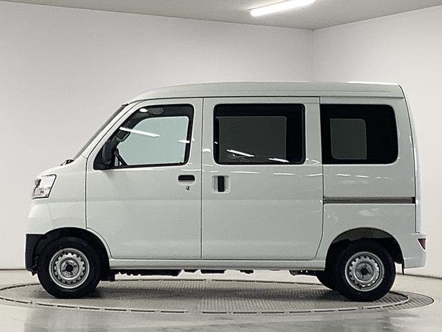 ハイゼットカーゴデラックスＳＡIII　４ＷＤ　ＡＴ　ＥＴＣ　コーナーセンサー走行無制限１年保証　リアコーナーセンサー　４ＷＤ　ＡＴ車　ＥＴＣ　オートマチックハイビーム　ＬＥＤヘッドライト　アイドリングストップ　横滑り防止装置　ヘッドライトレベライザー　ラジオ　両側スライドドア（兵庫県）の中古車