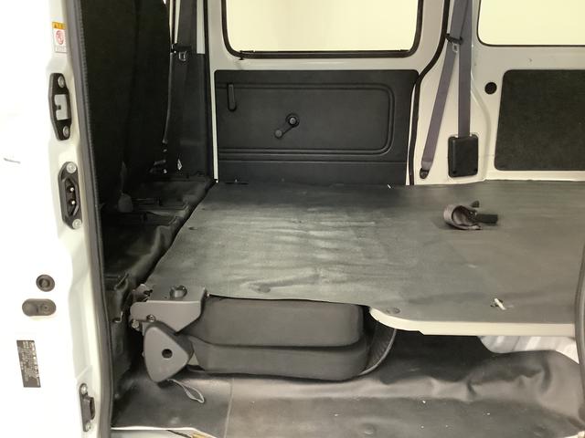 ハイゼットカーゴデラックスＳＡIII　４ＷＤ　ＡＴ　ＥＴＣ　コーナーセンサー走行無制限１年保証　リアコーナーセンサー　４ＷＤ　ＡＴ車　ＥＴＣ　オートマチックハイビーム　ＬＥＤヘッドライト　アイドリングストップ　横滑り防止装置　ヘッドライトレベライザー　ラジオ　両側スライドドア（兵庫県）の中古車