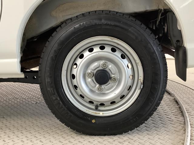 ハイゼットカーゴデラックスＳＡIII　４ＷＤ　ＡＴ　ＥＴＣ　コーナーセンサー走行無制限１年保証　リアコーナーセンサー　４ＷＤ　ＡＴ車　ＥＴＣ　オートマチックハイビーム　ＬＥＤヘッドライト　アイドリングストップ　横滑り防止装置　ヘッドライトレベライザー　ラジオ　両側スライドドア（兵庫県）の中古車